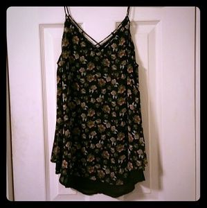 Floral flowy tank top